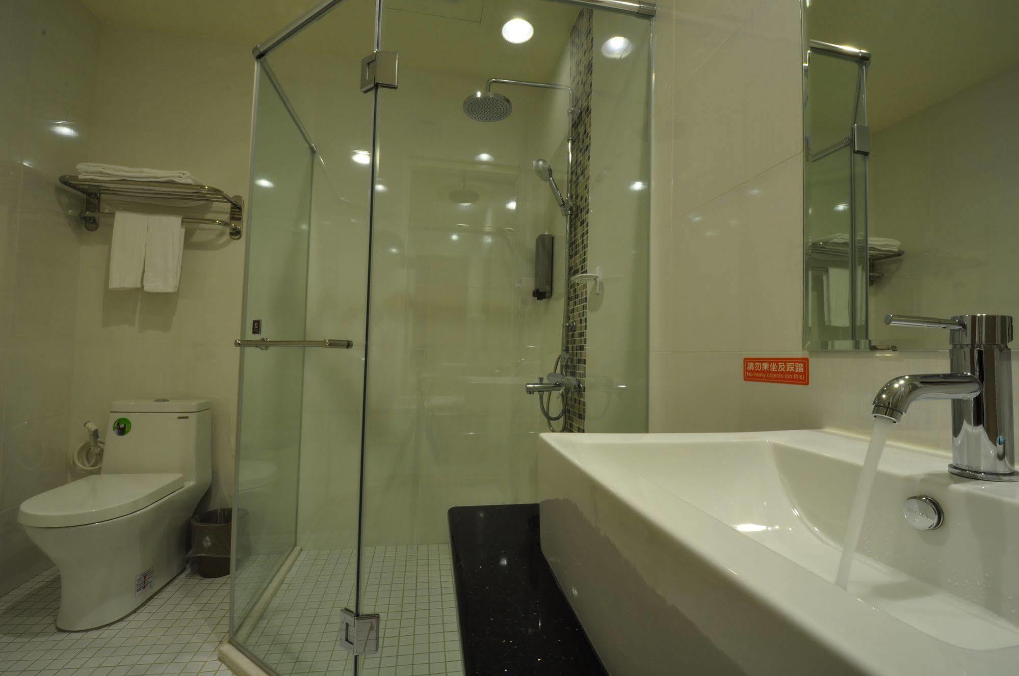 הואליין סיטי Fupin Hotel מראה חיצוני תמונה