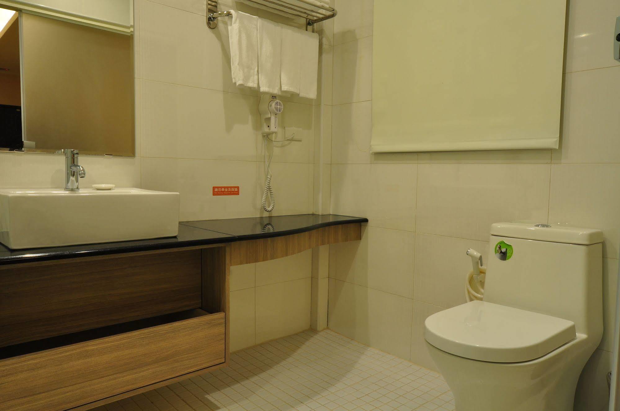 הואליין סיטי Fupin Hotel מראה חיצוני תמונה